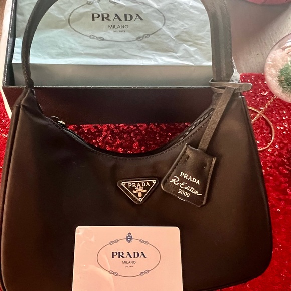 Prada Reedition 2000 nylon brand new never used - Picture 2 of 4